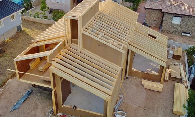 Las Virtudes de la Construcción de Viviendas con Madera: Sostenibilidad y Calidez