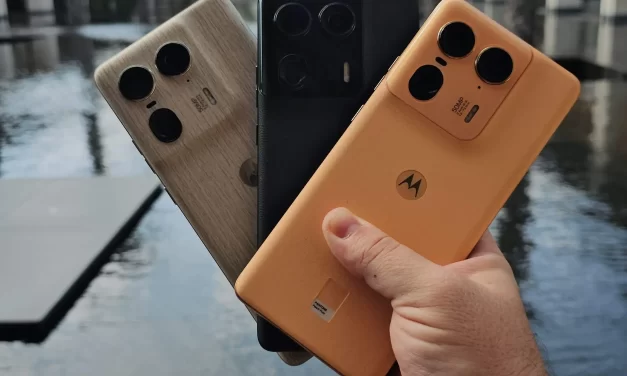 Motorola presentó en Uruguay los nuevos modelos de la familia edge y sus moto buds