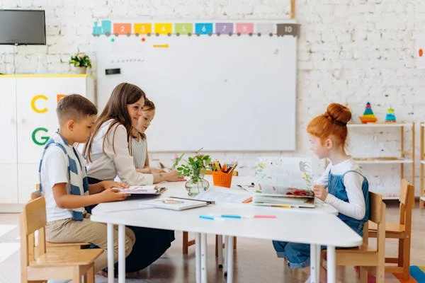 Reunión de ministros de Educación y Economía para aumentar las inversiones en educación